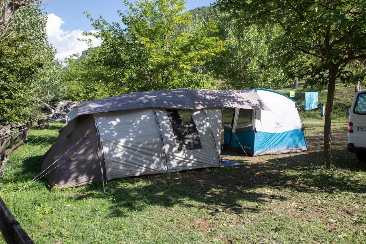 Camping Alta Ribagorca El Pont de Suert Bagian luar foto